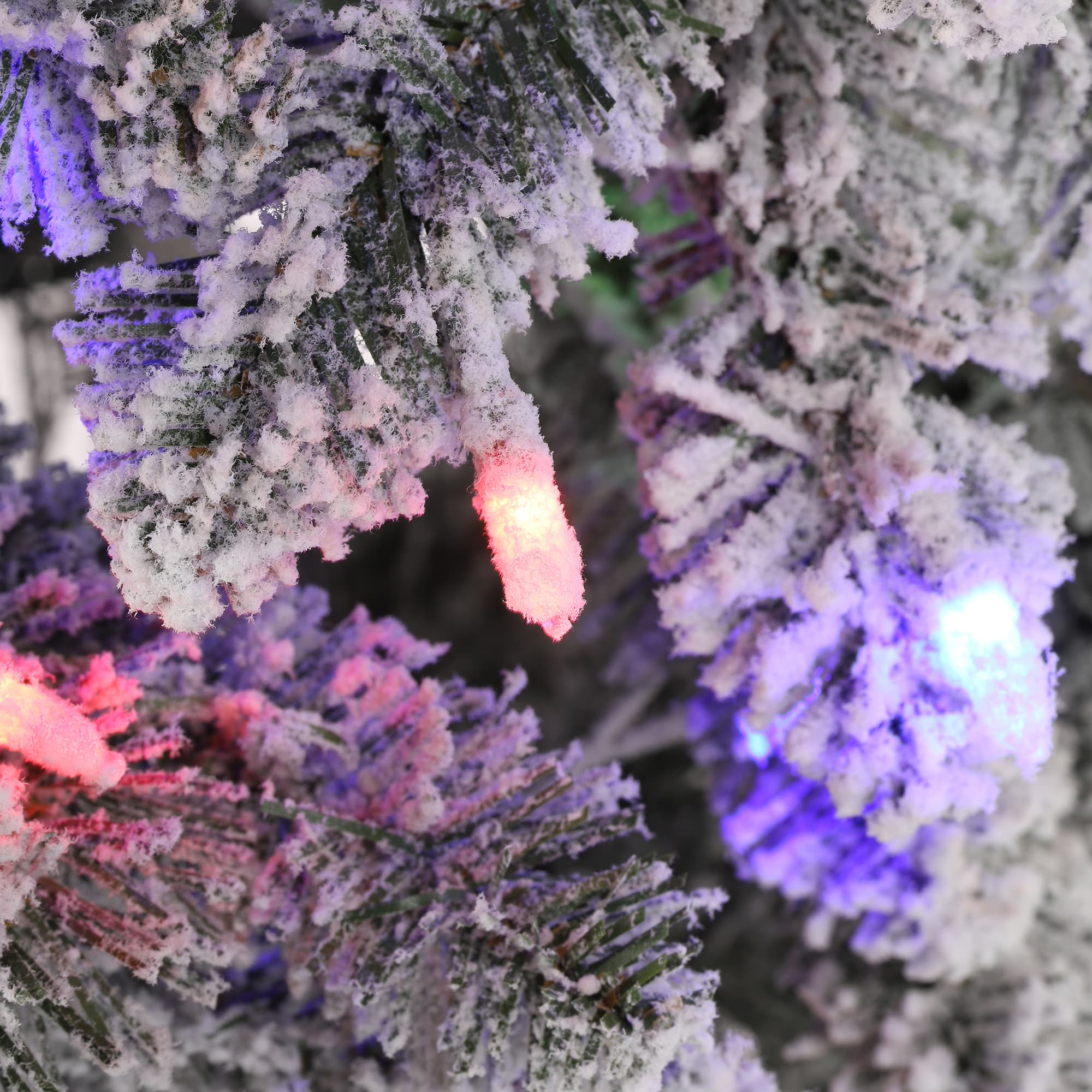 Glitzhome® 6ft Pre-Lit Flocked Artificial Christmas Tree, Warm White Lights